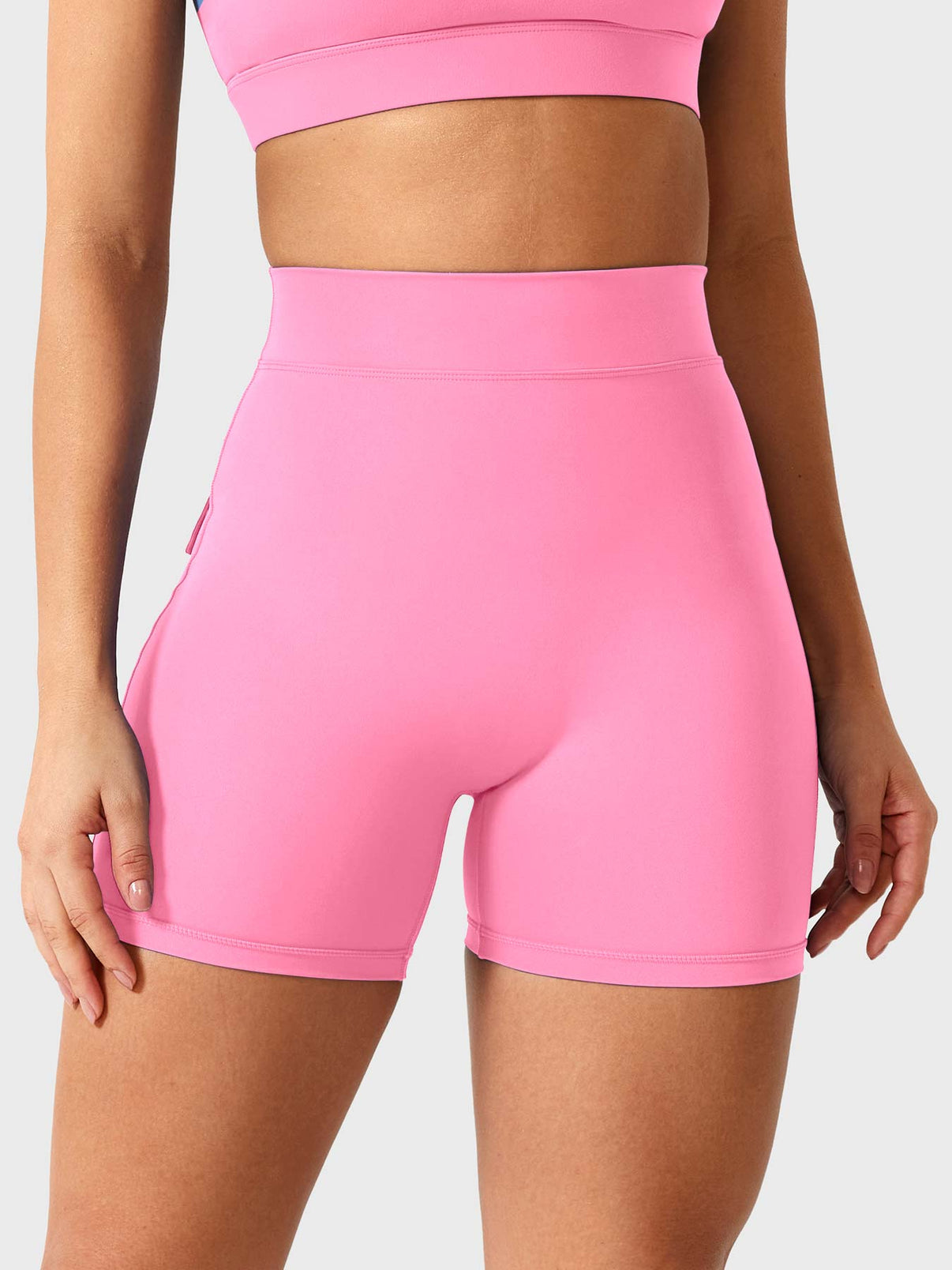 Gymfit V - Back Charm Shorts - Gymfit