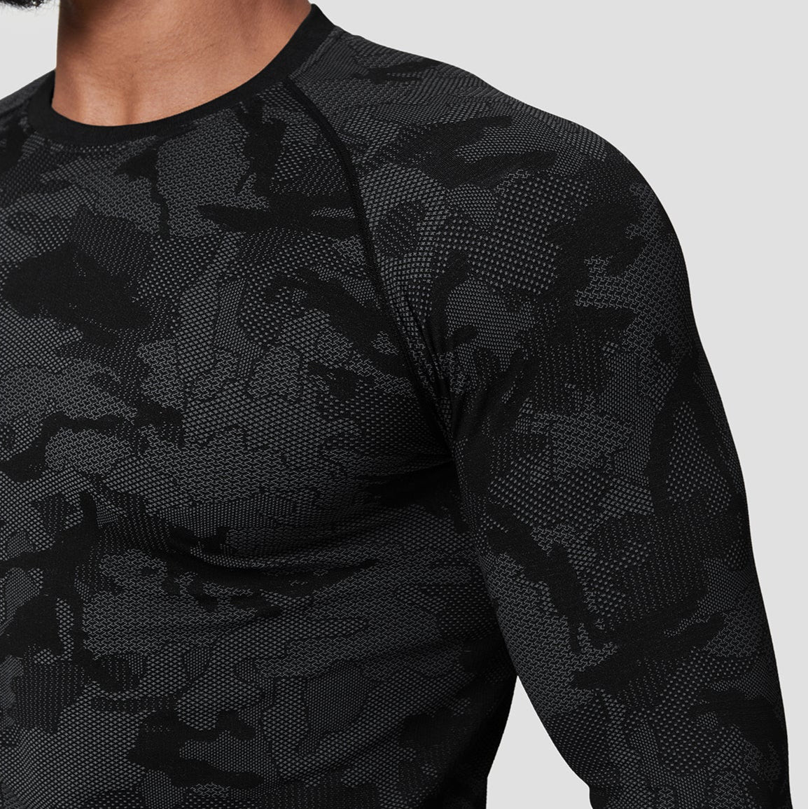 Seamless Camo Quick Dry Long Sleeve Shirt - Gymfit